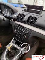 Autoradio BMW 1-serie E87 LCI 118d ('07-'11) 185049, Gebruikt, Ophalen of Verzenden, BMW, BMW
