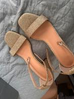 Gouden tamons, Kleding | Dames, Schoenen, Overige kleuren, Ophalen of Verzenden, Zo goed als nieuw, Schoenen met hoge hakken