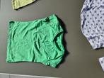 groen t-shirt 98, Kinderen en Baby's, Kinderkleding | Maat 98, Ophalen of Verzenden, Zo goed als nieuw