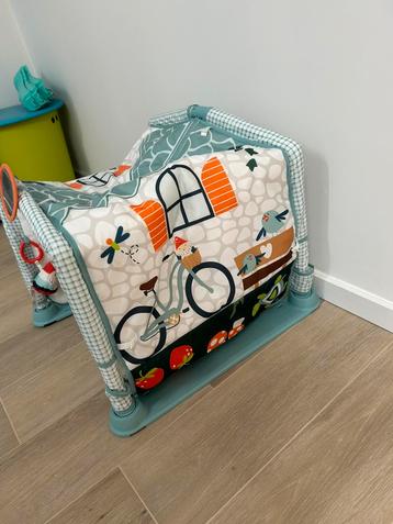 Fisher-Price 3-in-1 activiteitenspeelmat – goede staat beschikbaar voor biedingen
