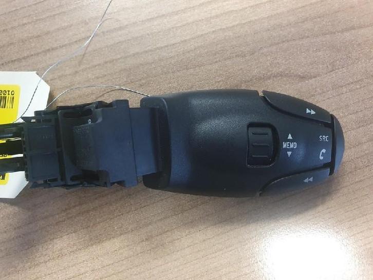 AFSTANDBEDIENING RADIO Peugeot 308 SW (4E / H) (|6242Z6|), Auto-onderdelen, Overige Auto-onderdelen, Peugeot, Gebruikt