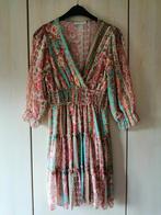Kleed van New collection Italy, Kleding | Dames, Maat 38/40 (M), Overige kleuren, Verzenden, Zo goed als nieuw