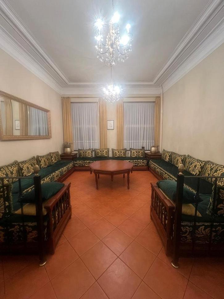 Salon marocain à vendre, Huis en Inrichting, Zetels | Complete zithoeken, Hout, Ophalen