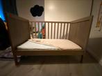 IKEA Sundvik babybed + matras, Ophalen of Verzenden, Minder dan 70 cm, Minder dan 140 cm, Zo goed als nieuw