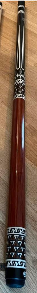 PDB-PRO Keu "ILLUMINATI" VP2 (alleen onderstuk), Sport en Fitness, Biljarten en Poolen, Zo goed als nieuw, Keu of Ballen, Ophalen of Verzenden