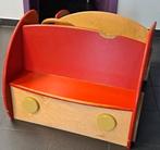 Grote speelauto. Met gebruikssporen., Ophalen