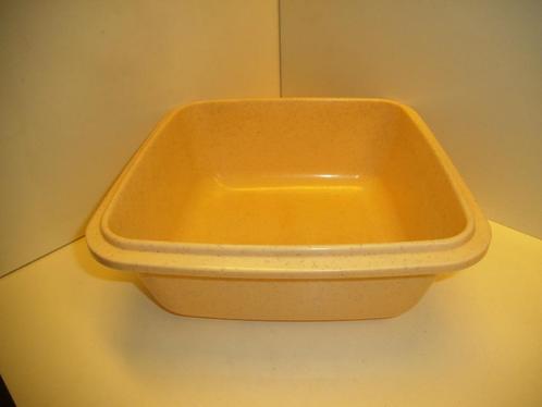 Plastic  vierkante waskom beige, Huis en Inrichting, Woonaccessoires | Overige, Zo goed als nieuw, Ophalen of Verzenden