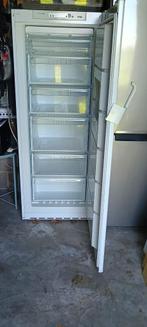 Congélateur armoire, Elektronische apparatuur, Vriezers en Diepvrieskisten, Tussenbouw, Zo goed als nieuw, 140 tot 160 cm, 60 tot 90 cm