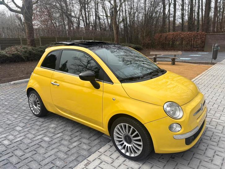 FIAT 500/ AUTOMAAT / PANORAMISCHDAK, Auto's, Fiat, Particulier, Te koop, Bluetooth, Benzine, Automaat, Overige kleuren, Onderhoudsboekje