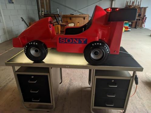 Formule 1 racecar van kindermolen RETRO, Verzamelen, Overige Verzamelen, Gebruikt, Ophalen
