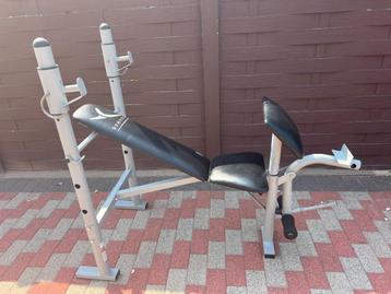 fitness bank beschikbaar voor biedingen