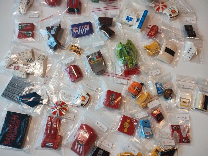 Lego - losse onderdelen - bedrukt, Kinderen en Baby's, Speelgoed | Duplo en Lego, Zo goed als nieuw, Lego, Losse stenen, Ophalen of Verzenden