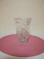 Kristallen vaas, Ophalen