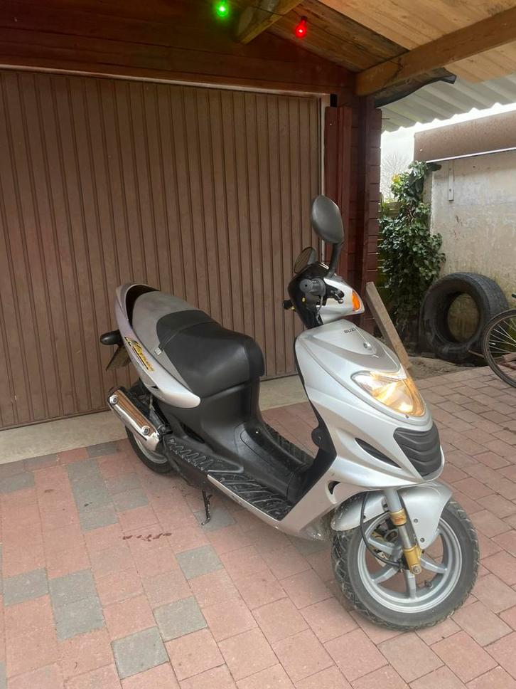 Suzuki Katana en bon état classe B, Vélos & Vélomoteurs, Pièces de cyclomoteur | Scooters, Comme neuf, Autres marques, Autres types