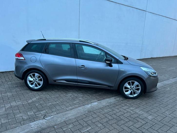 RENAULT CLIO IV Grand Tour, Autos, Renault, Particulier, Clio, ABS, Airbags, Alarme, Bluetooth, Ordinateur de bord, Verrouillage central