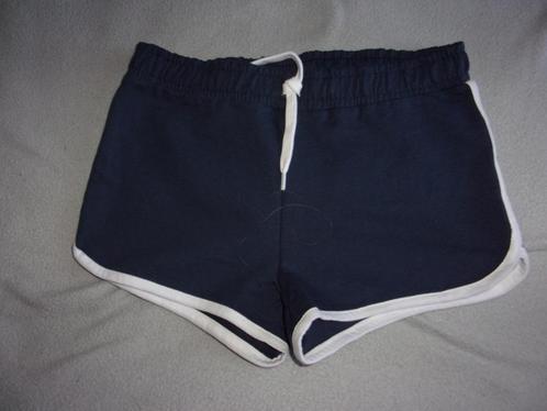 SPLINTERNIUEW meisjes shortje. Maat 140., Kinderen en Baby's, Kinderkleding | Maat 140, Nieuw, Meisje, Broek, Ophalen of Verzenden
