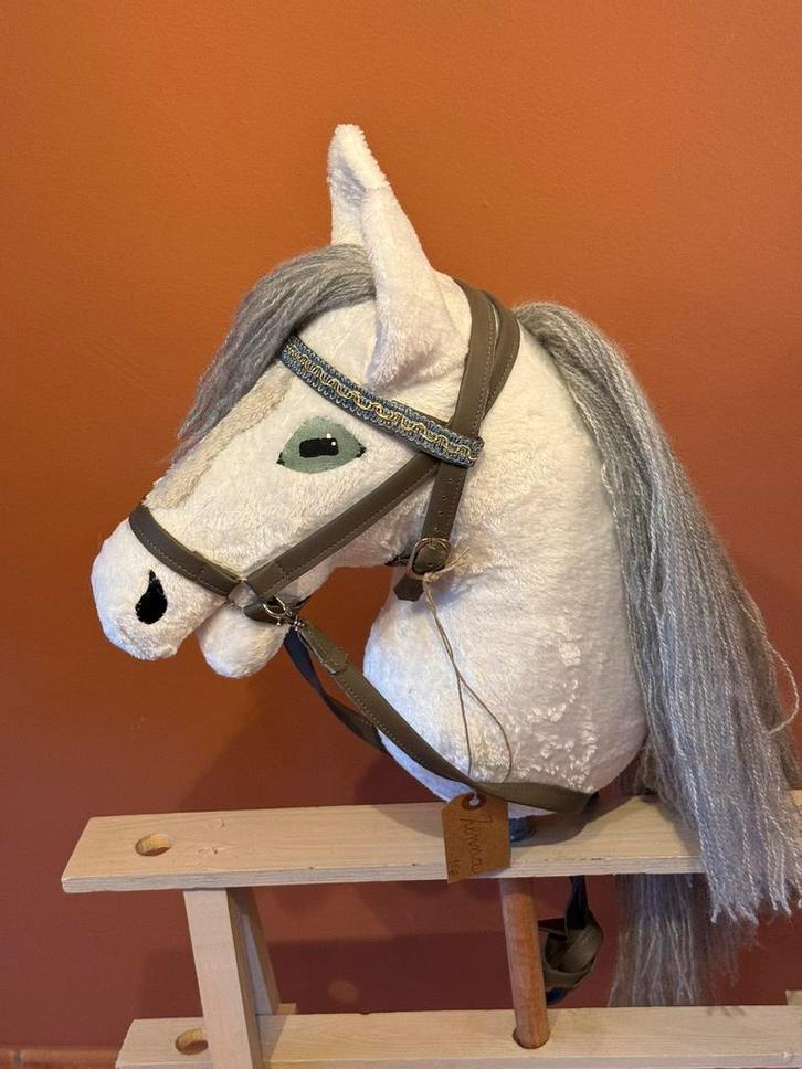 Cheval de loisir Zenna, Hobby & Loisirs créatifs, Hobby & Loisirs Autre, Neuf, Enlèvement