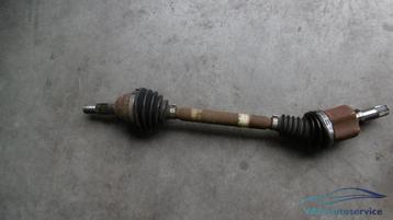 Aandrijfas Ford Fiesta Automaat links 1768179 26dkm beschikbaar voor biedingen
