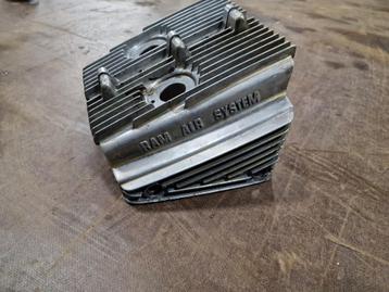 Suzuki GT250 Ram Air koelkappen over cilinder! Zeer mooi! beschikbaar voor biedingen