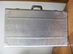 VALISE - aluminium - vintage - VW, Bijoux, Sacs & Beauté, Comme neuf, 45 à 55 cm, Clé, Enlèvement