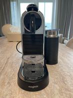 Magimix/Nespresso Koffiemachine met Melkopschuimer, 10 kopjes of meer, Zo goed als nieuw, Koffiemachine, Ophalen