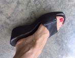 Bruine lederen muiltjes Epox maat 40, Kleding | Dames, Schoenen, Slippers, Bruin, Ophalen of Verzenden, Epox