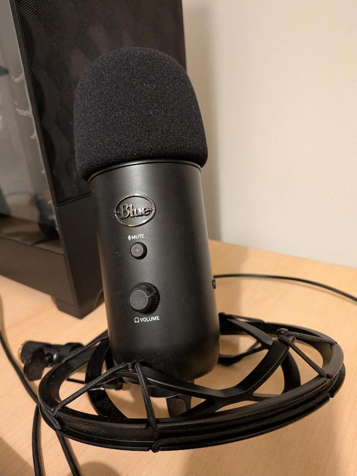 Microphone Blue Yeti Blackout Edition, Musique & Instruments, Microphones, Comme neuf, Enlèvement