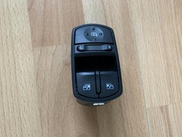 Opel Corsa D 2006 tot 2014 raamschakelaar elektrische ramen  beschikbaar voor biedingen