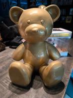 Beeld van teddybeer, Ophalen