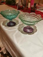 2 plats anciens en verre, Enlèvement ou Envoi