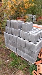 Holle betonblokken, Doe-het-zelf en Bouw, Metselstenen, Ophalen
