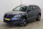 Skoda Kodiaq 1.5 TSI 150pk DSG Sportline Business Navigatie, Auto's, Skoda, Te koop, Zilver of Grijs, Bedrijf, Benzine