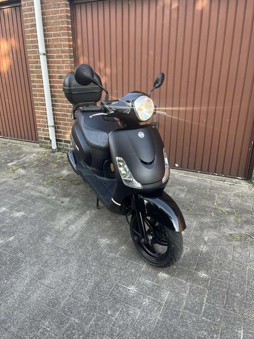 Sym fiddle 2 b klasse, Fietsen en Brommers, Scooters | SYM, Zo goed als nieuw, Fiddle, Klasse B (45 km/u), Benzine, Ophalen