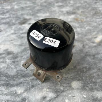 VW Kever Porsche 356 Spanningsregelaar 09-1954 rond Bosch beschikbaar voor biedingen