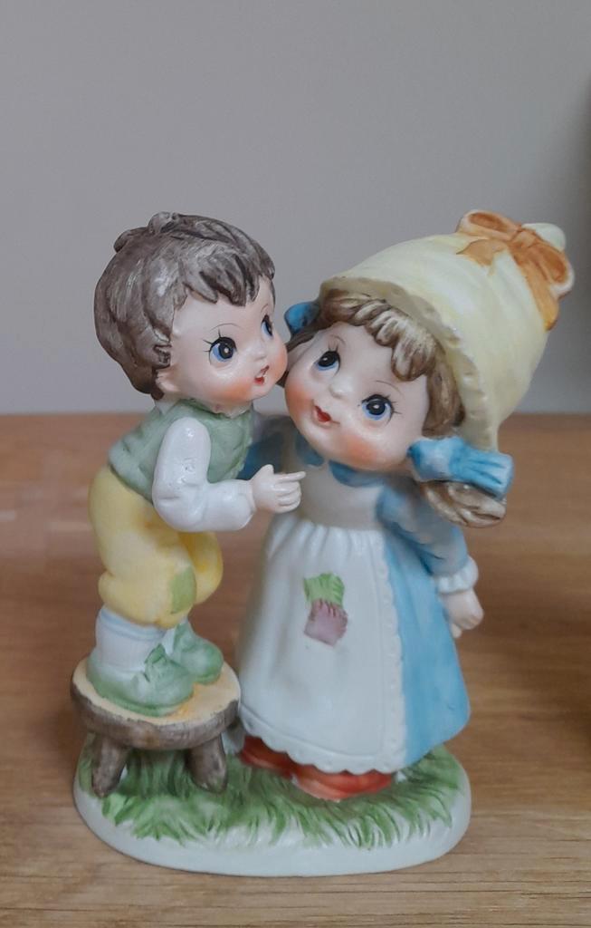 Porseleinen figuren 2€ per stuk of 1 gratis indien..., Verzamelen, Beelden en Beeldjes, Gebruikt, Mens, Ophalen of Verzenden