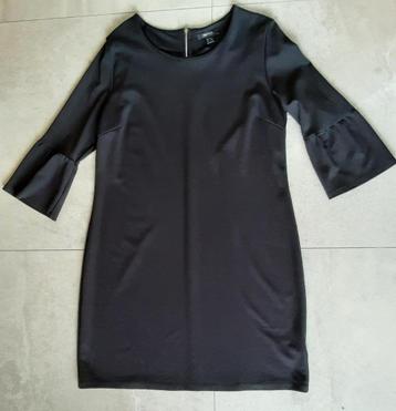 Robe noire à manches 3/4 taille 44/46 *Esmara* Ensemble g. É, Taille 42/44 (L), Enlèvement ou Envoi, Longueur genou, Noir