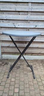 Party Tafel, Ophalen