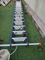 Aluminium uitschuifbare ladder altrex ZR  3099, Doe-het-zelf en Bouw, Ophalen, Zo goed als nieuw, Ladder, 4 meter of meer