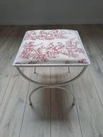 Tabouret en fer forger, Ophalen, Gebruikt