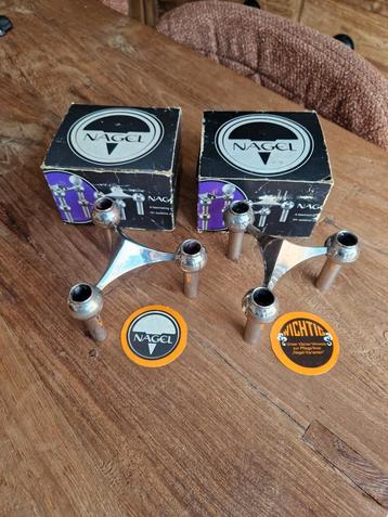 2 x vintage nagel kandelaar variante S22 beschikbaar voor biedingen