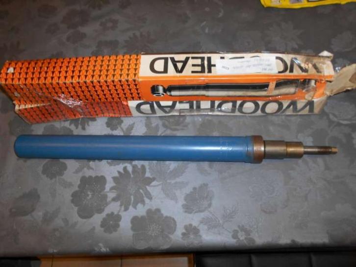 Schokdempers Volkswagen 412 nieuw, Auto-onderdelen, Ophanging en Onderstel, Oldtimer onderdelen, Volkswagen, Nieuw, Ophalen of Verzenden