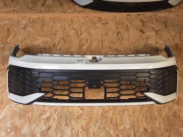 BUMPER VOOR Volkswagen Golf VIII (CD1) (5H0807221S) beschikbaar voor biedingen