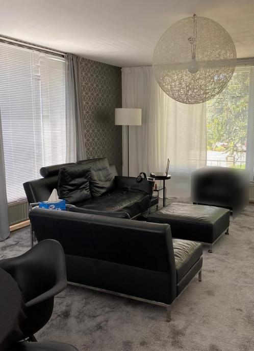 JORI VARIABOLO SALON by KAMASITRA, Huis en Inrichting, Zetels | Complete zithoeken, Gebruikt, Leer, Metaal, Ophalen
