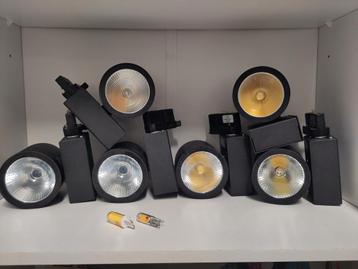 3 fase rails met 6 spots beschikbaar voor biedingen