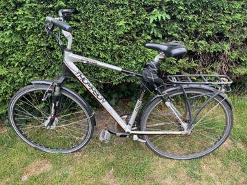 Herenfiets Thompson met werk aan beschikbaar voor biedingen