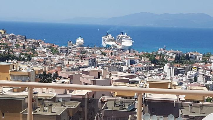 Kusadasi duplex à vendre au centre avec pleine vue mer, Immo, Buitenland, Turkije, Appartement, Stad