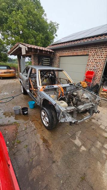 Bmw e30 318is coupé voor onderdelen of cross auto  beschikbaar voor biedingen