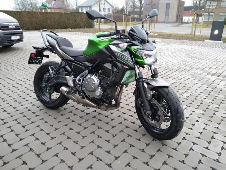 Zeer propere Kawasaki Z650!, Motos, Motos | Kawasaki, Particulier, Enlèvement
