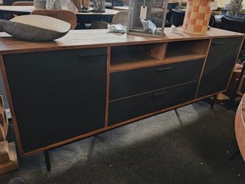 Dressoir H2H (PROMO) beschikbaar voor biedingen