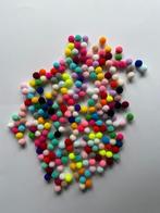 Pompons colorés, Enlèvement ou Envoi, Neuf, Matériel